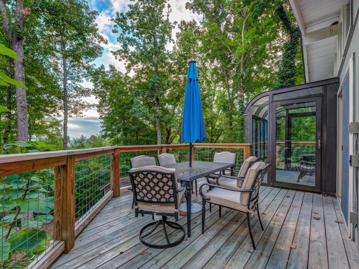 Bear View Chalet, 3 Bedroom, Pool, Pets, Arcades, Wifi, Hot Tub, Sleeps 12 Гатлинбург Экстерьер фото